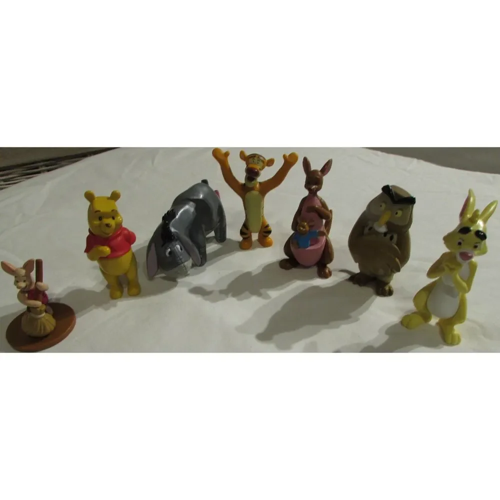 Winnie the Pooh 7 piece set Tigger Piglet Eeyore Kanga Rabbit Owl vintage Disney